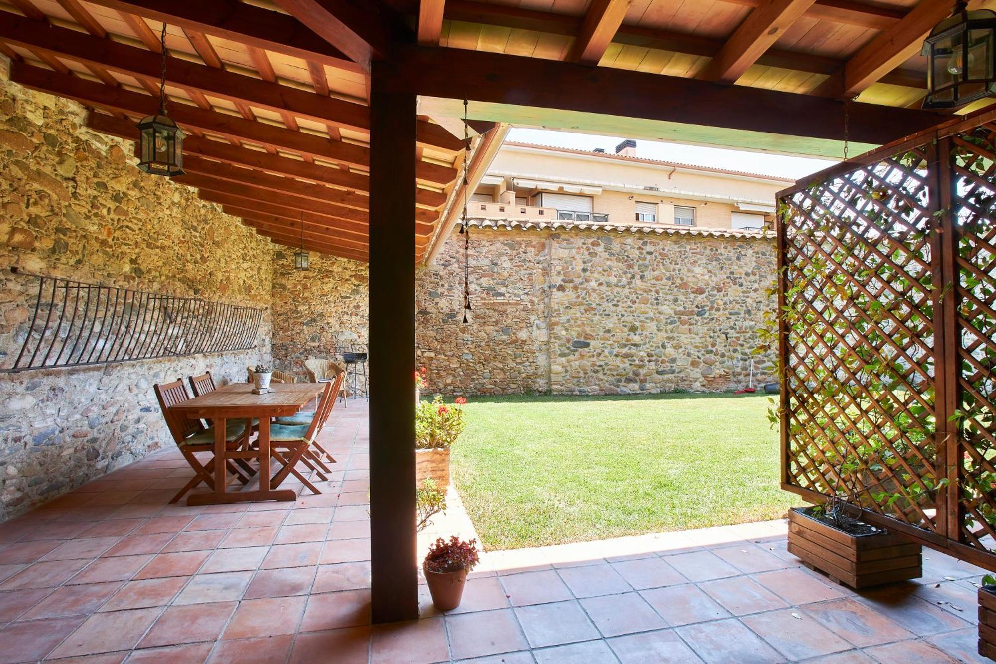 Mas Can Calet Aparthotel Les Franqueses del Vallès Kültér fotó