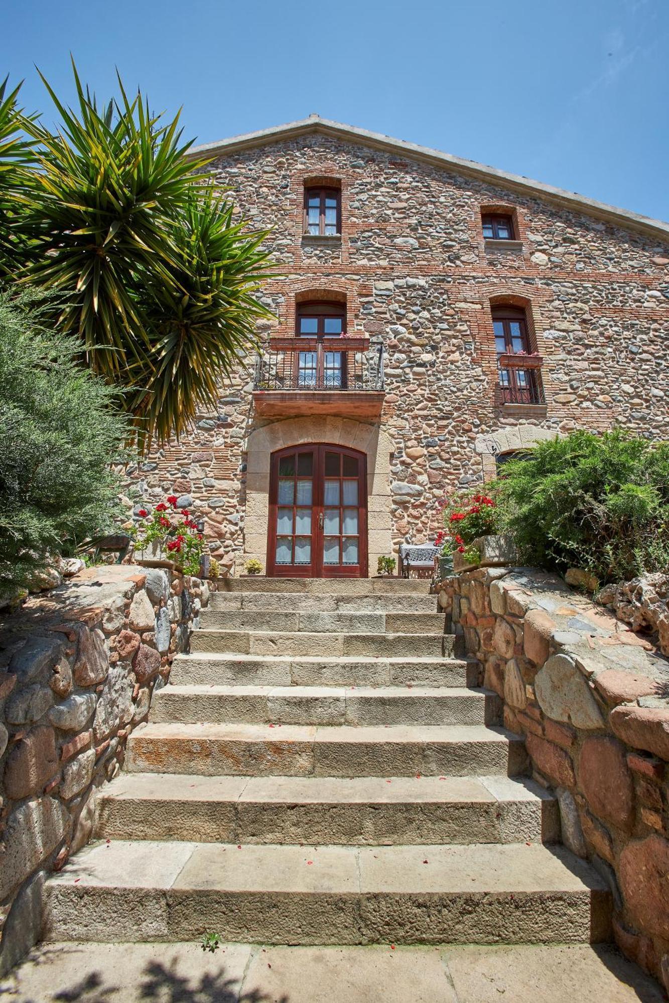 Mas Can Calet Aparthotel Les Franqueses del Vallès Kültér fotó